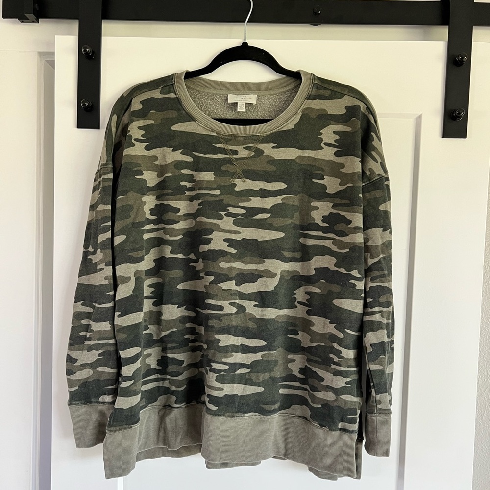 Lucky brand sweatshirt